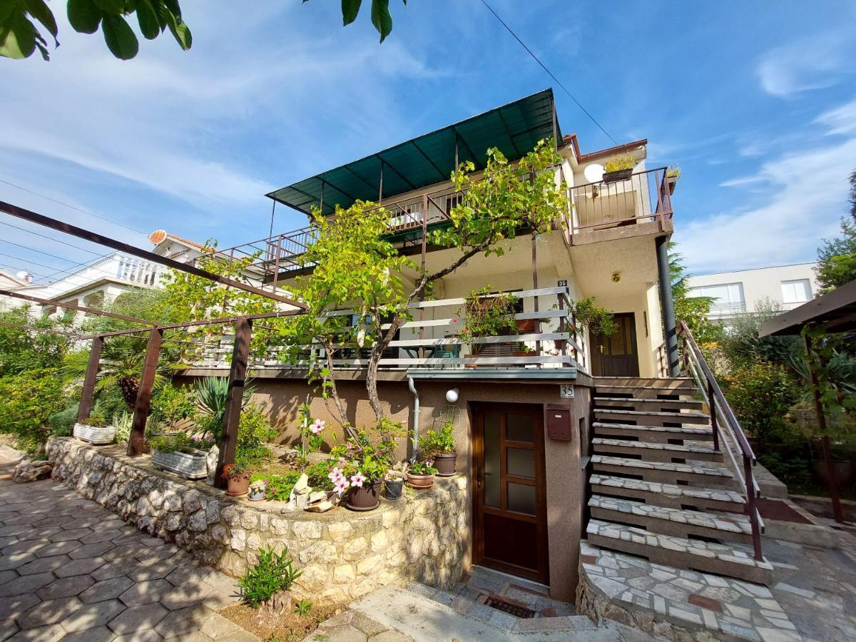 Apartments Vilim Pinezići Екстериор снимка